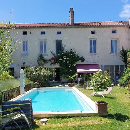 La Gueriniere La Moulidart Bed and Breakfast Châteauneuf-sur-Charente Exterior foto