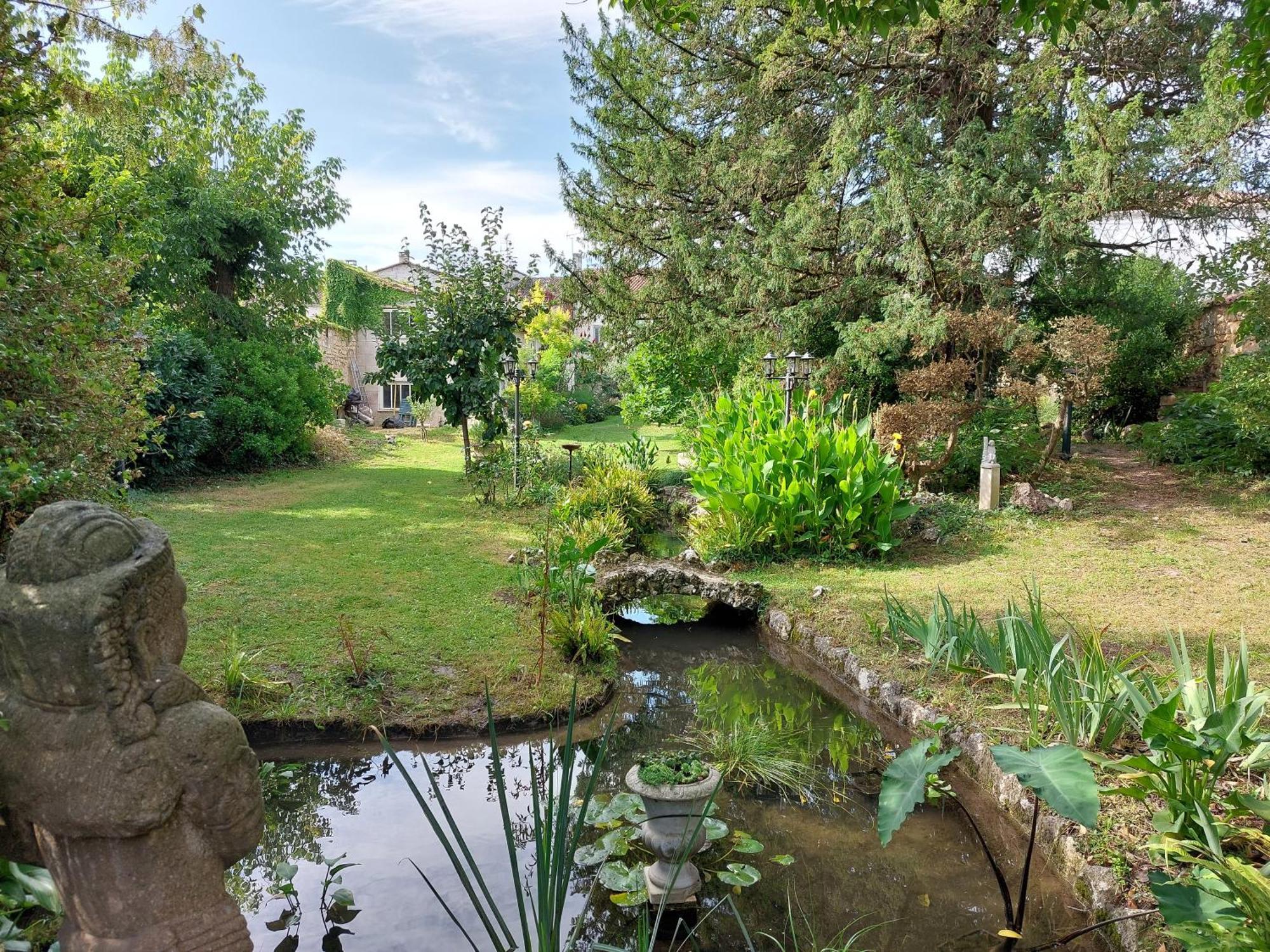 La Gueriniere La Moulidart Bed and Breakfast Châteauneuf-sur-Charente Exterior foto